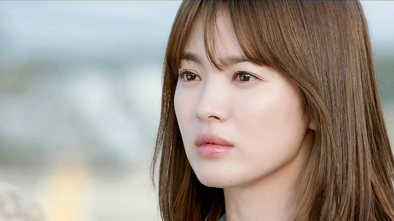 H&igrave;nh ảnh Song Hye Kyo trong "Hậu Duệ mặt trời".