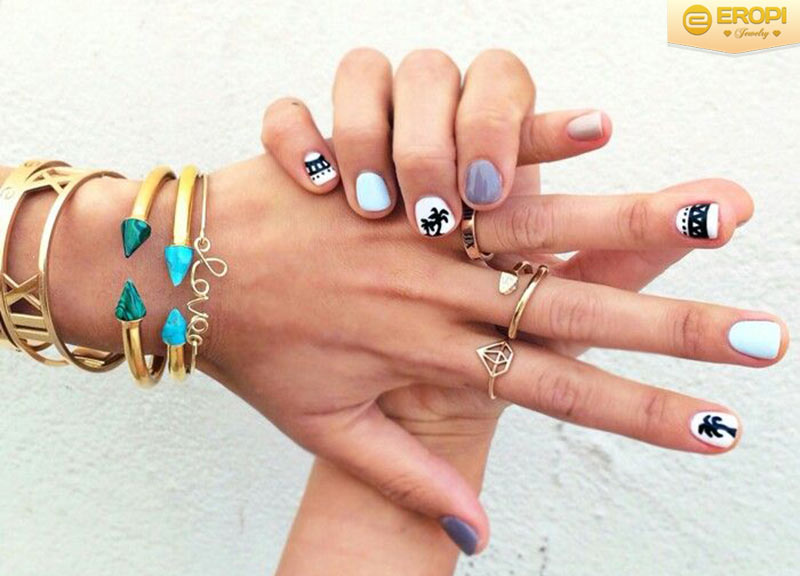 Trang sức d&agrave;nh cho c&ocirc; n&agrave;ng da n&acirc;u r&aacute;m nắng